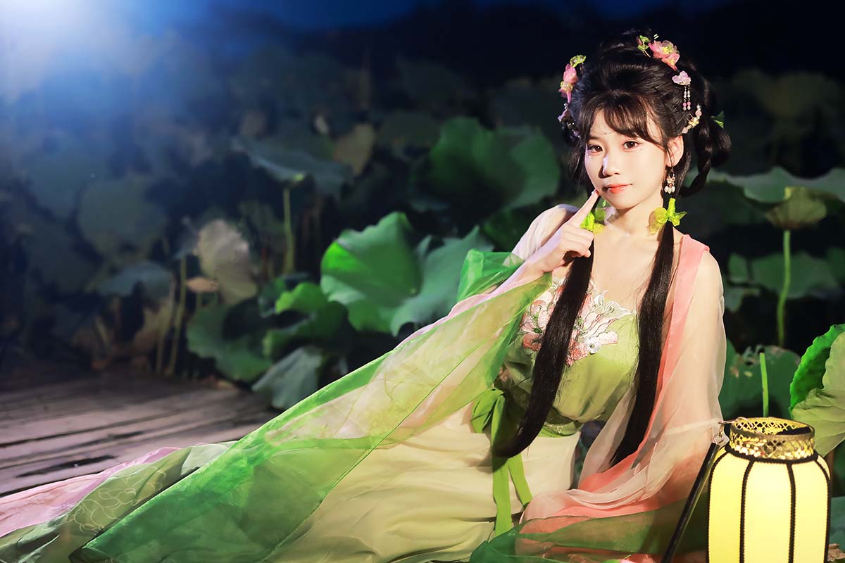 [YITUYU艺图语]2024.10.04 小荷妖 周周Ay YITUYU艺图语-第1张