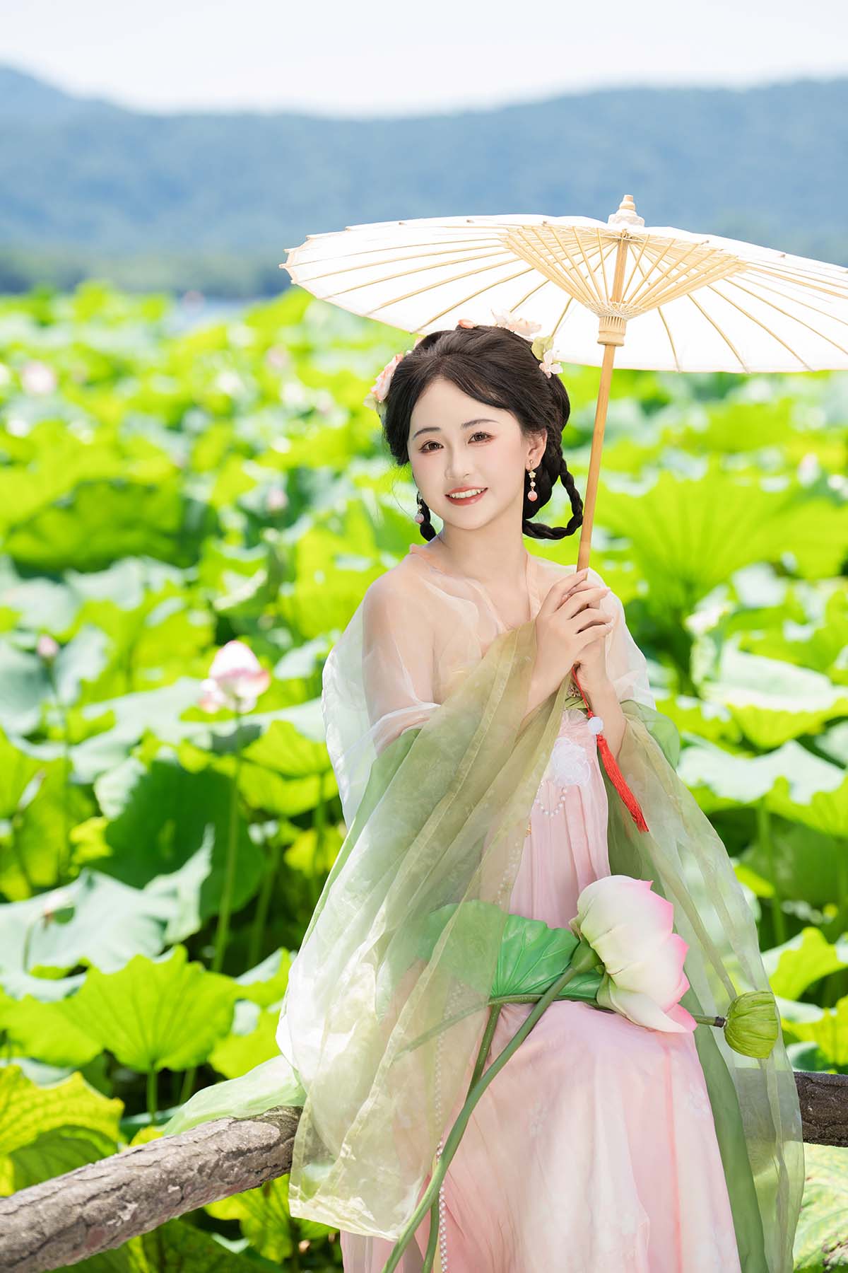 [YITUYU艺图语]2024.10.10 荷花少女 湫一只岁岁 YITUYU艺图语-第2张