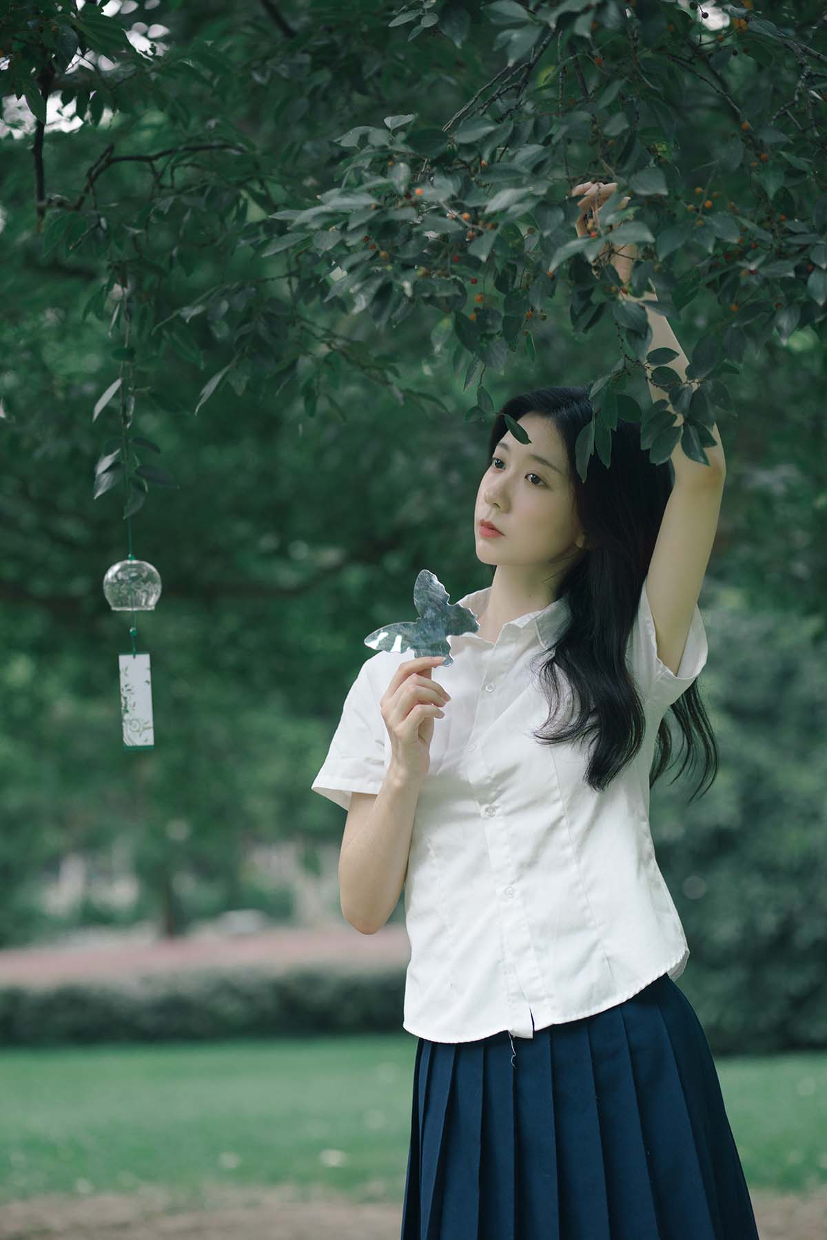 [YITUYU艺图语]2024.10.28 夏尽 饲猫少女- YITUYU艺图语-第1张