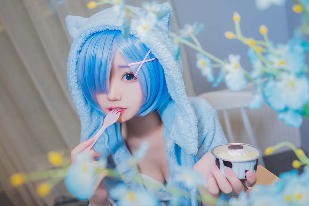 猫君君MaoJun – 雷姆猫耳睡衣 Cosplay-第1张