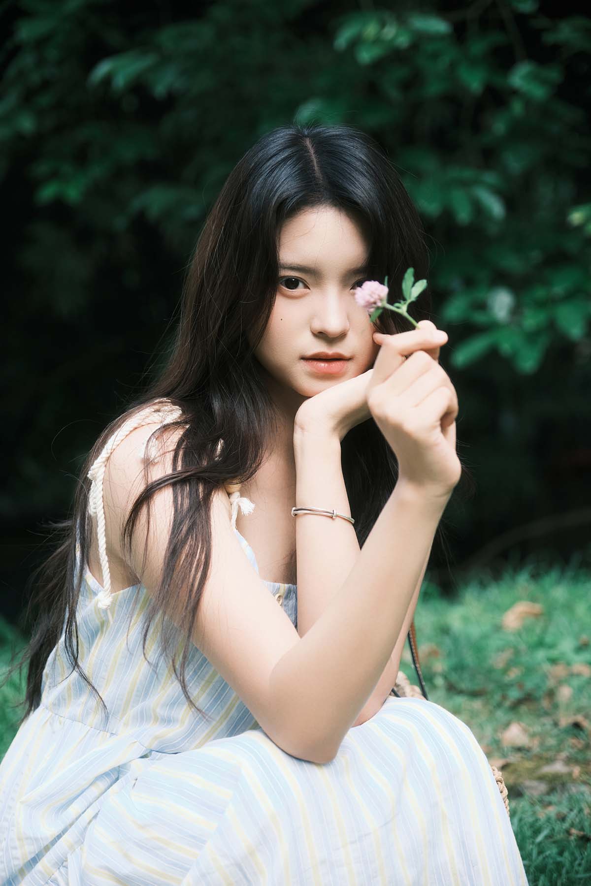 [YITUYU艺图语]2024.11.07 清新女孩 rosy YITUYU艺图语-第1张