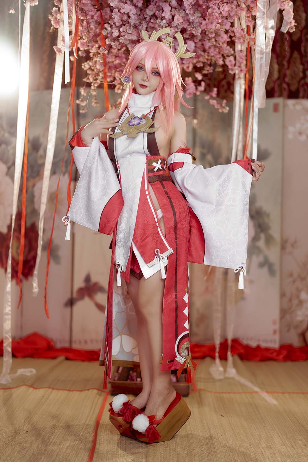 JOYCE – Yae Miko (Genshin Impact) Cosplay-第1张
