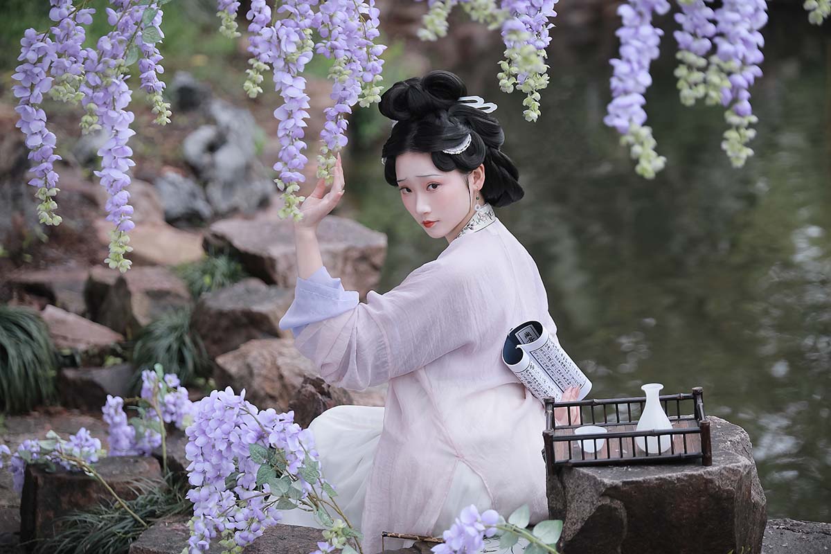 [YITUYU艺图语]2024.11.14 紫藤花 椿鱼 YITUYU艺图语-第2张