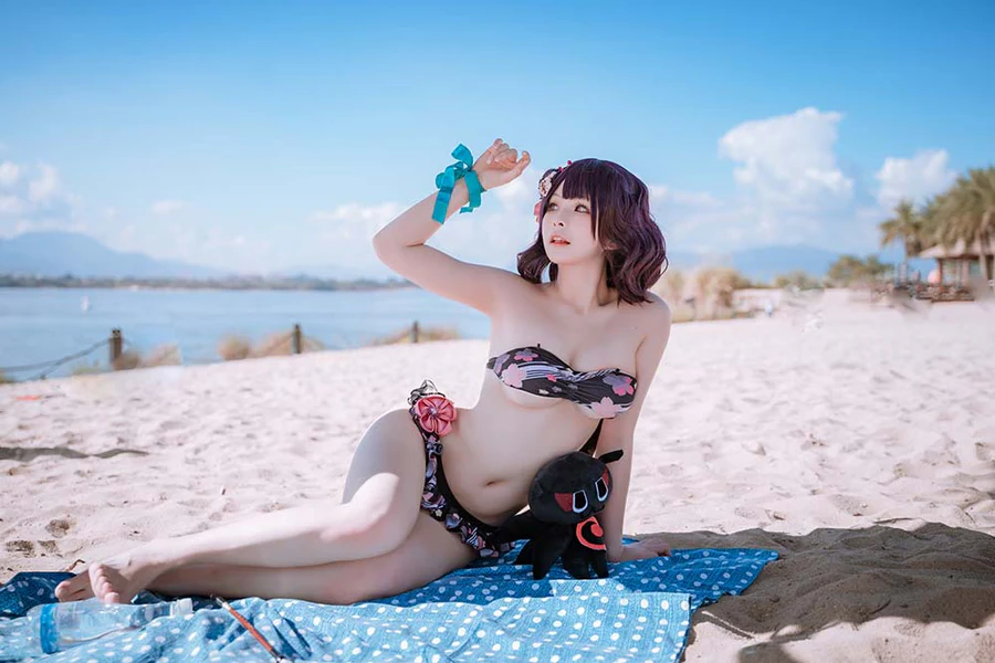 w百合欧皇子w – 沙滩 Cosplay-第1张