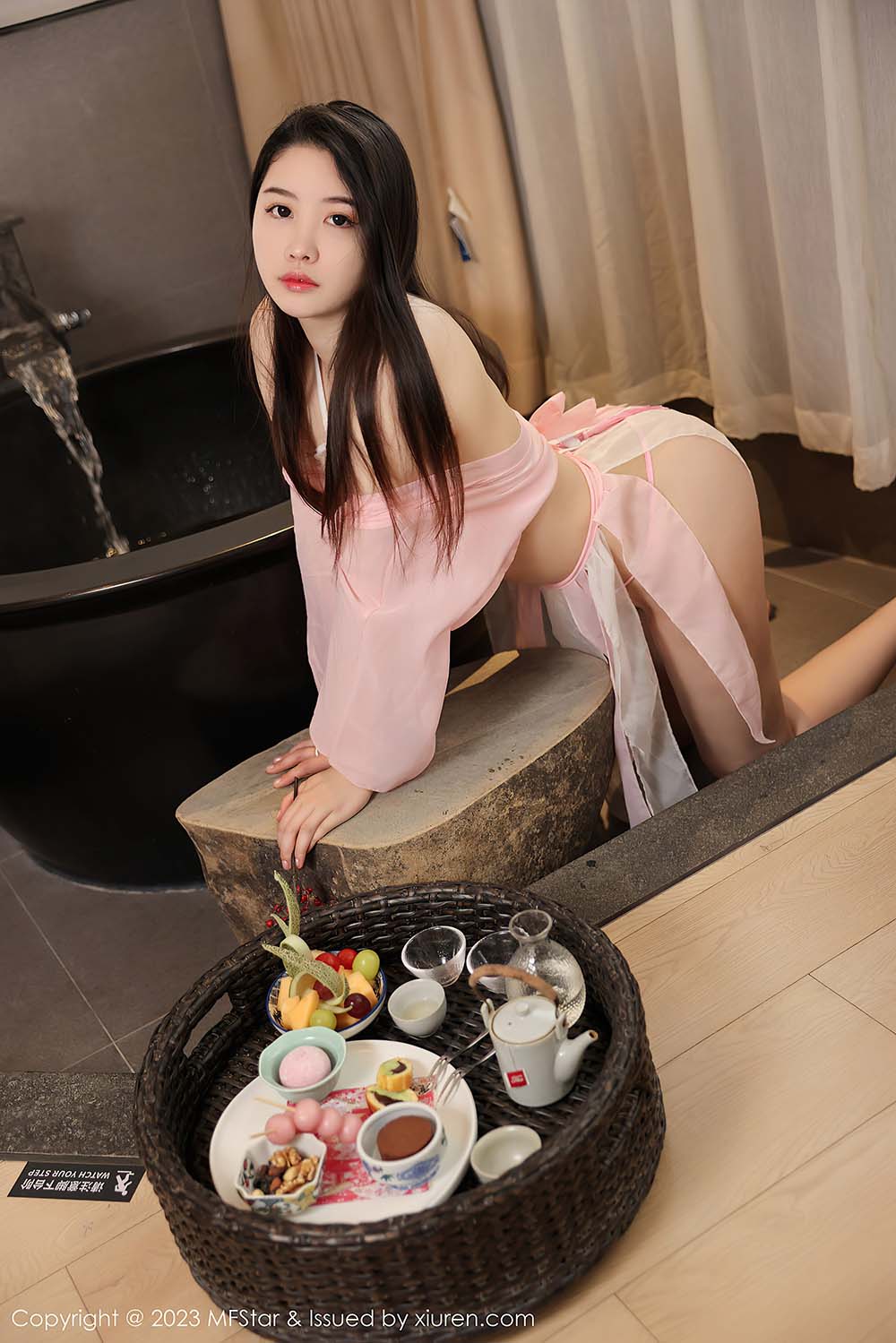 [MFStar模范学院]2023.04.23 VOL.612 樱桃小犊子 MFStar模范学院-第1张