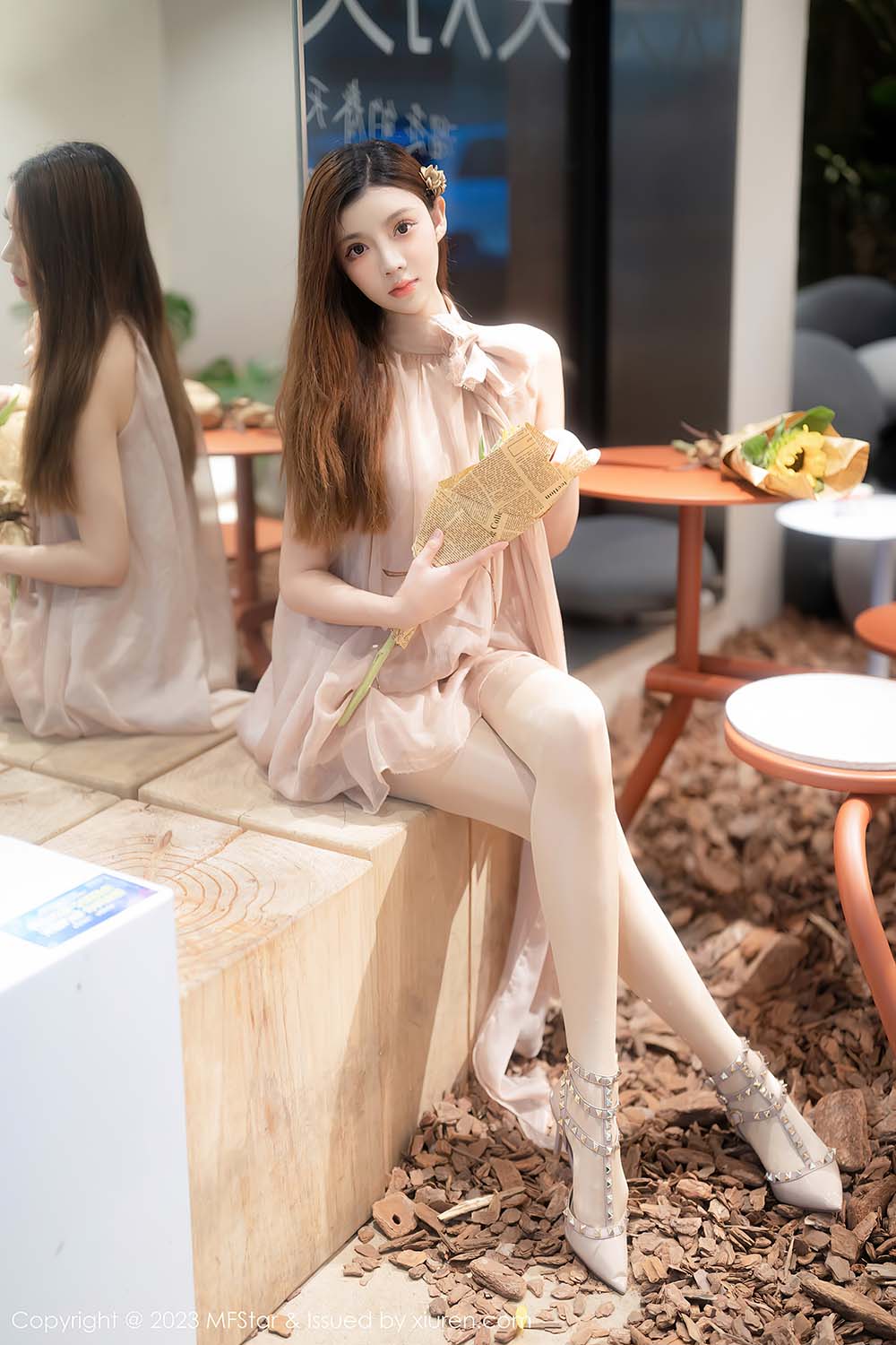 [MFStar模范学院]2023.04.04 VOL.603 加朵babe MFStar模范学院-第1张