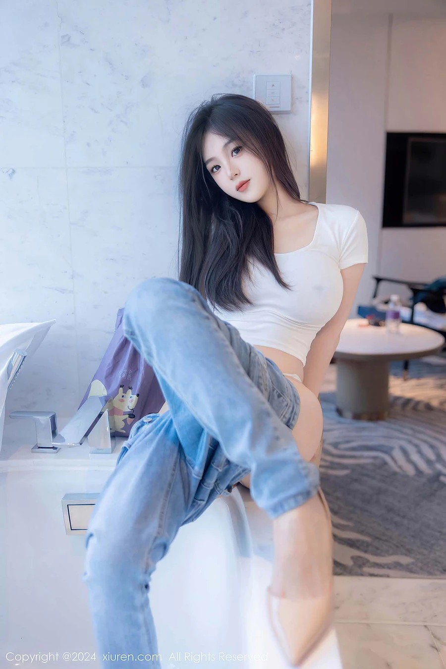 [Xiuren秀人网]2024.04.29 NO.8467 周周不吃香菜 Xiuren秀人网-第2张