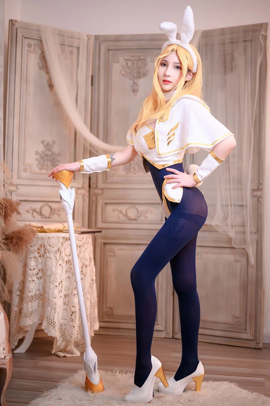 vams子 – 光辉兔女郎 Cosplay-第2张