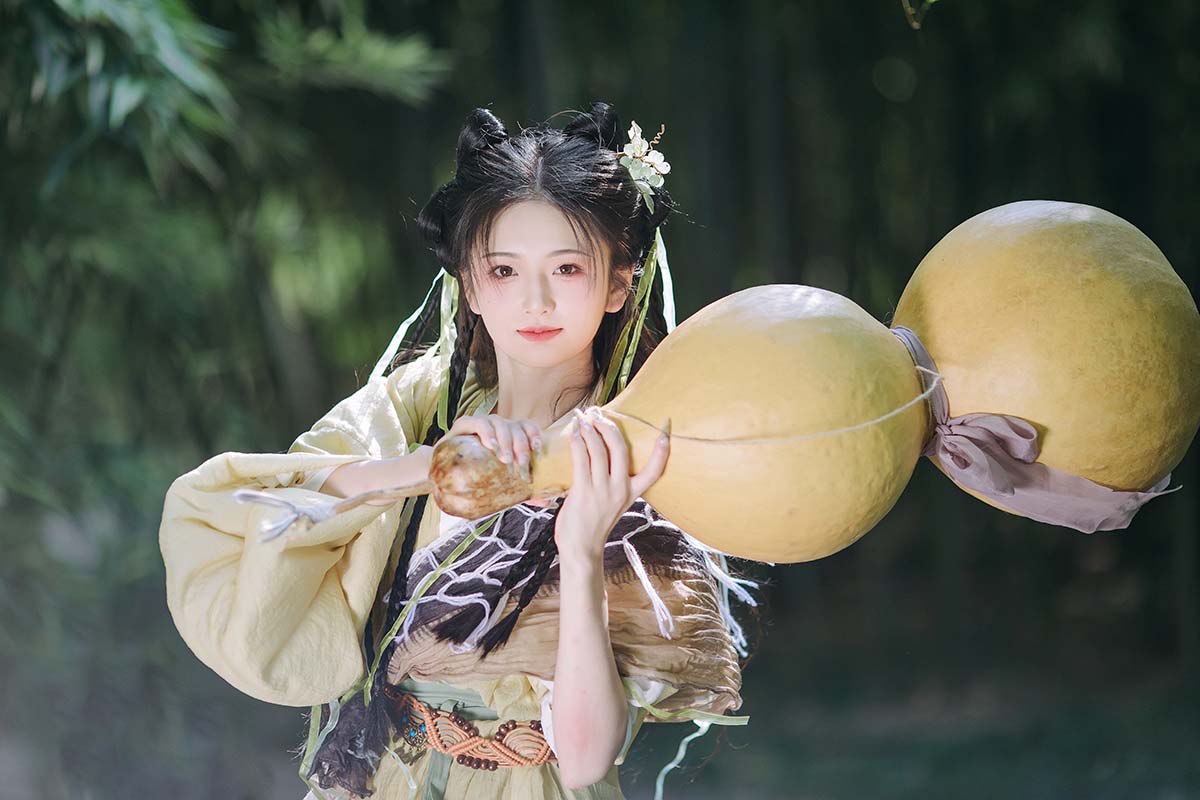 [YITUYU艺图语]2024.12.09 小师妹又凶又靓 赤嫣 YITUYU艺图语-第1张
