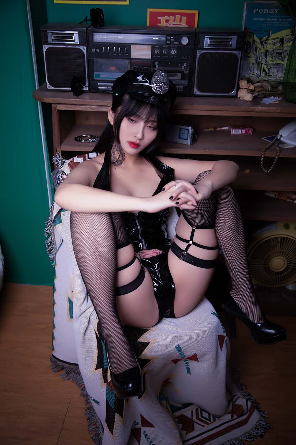 洛璃LoLiSAMA – 小女J Cosplay-第1张