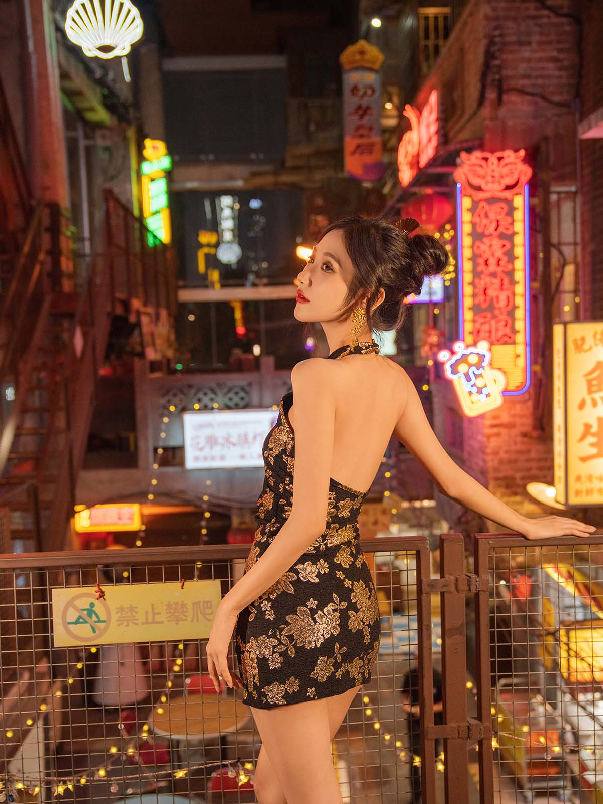 [YITUYU艺图语]2024.12.28 夜色旗袍，璀璨华章 o1ne万 YITUYU艺图语-第1张