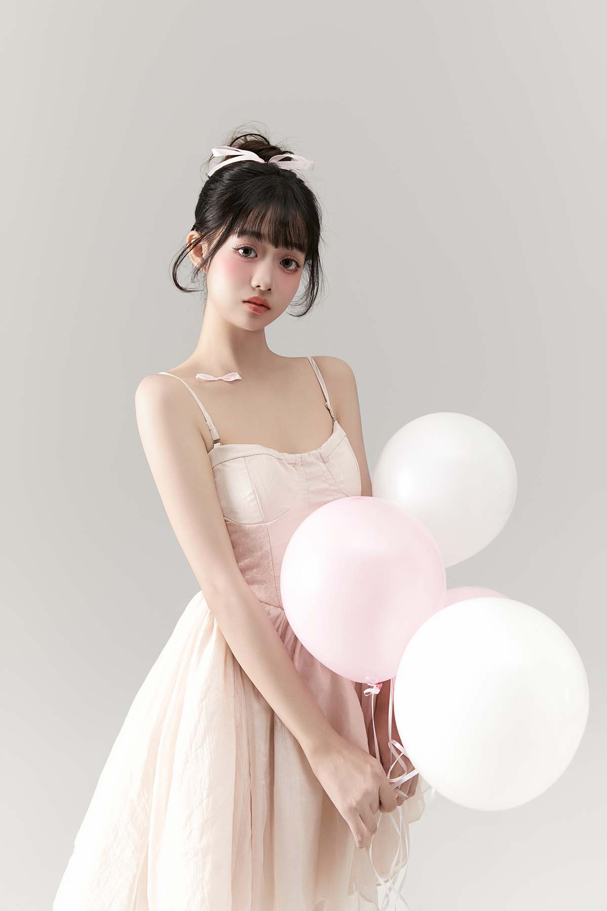 [YITUYU艺图语]2025.01.01 芭蕾少女生日写真 菠萝包 YITUYU艺图语-第1张