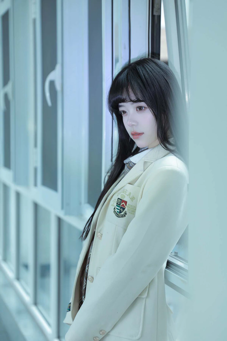 [YITUYU艺图语]2025.01.04 楼梯间 姜见过 YITUYU艺图语-第1张