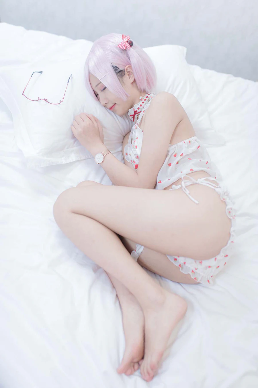 羽天shine – 草莓2 Cosplay-第2张