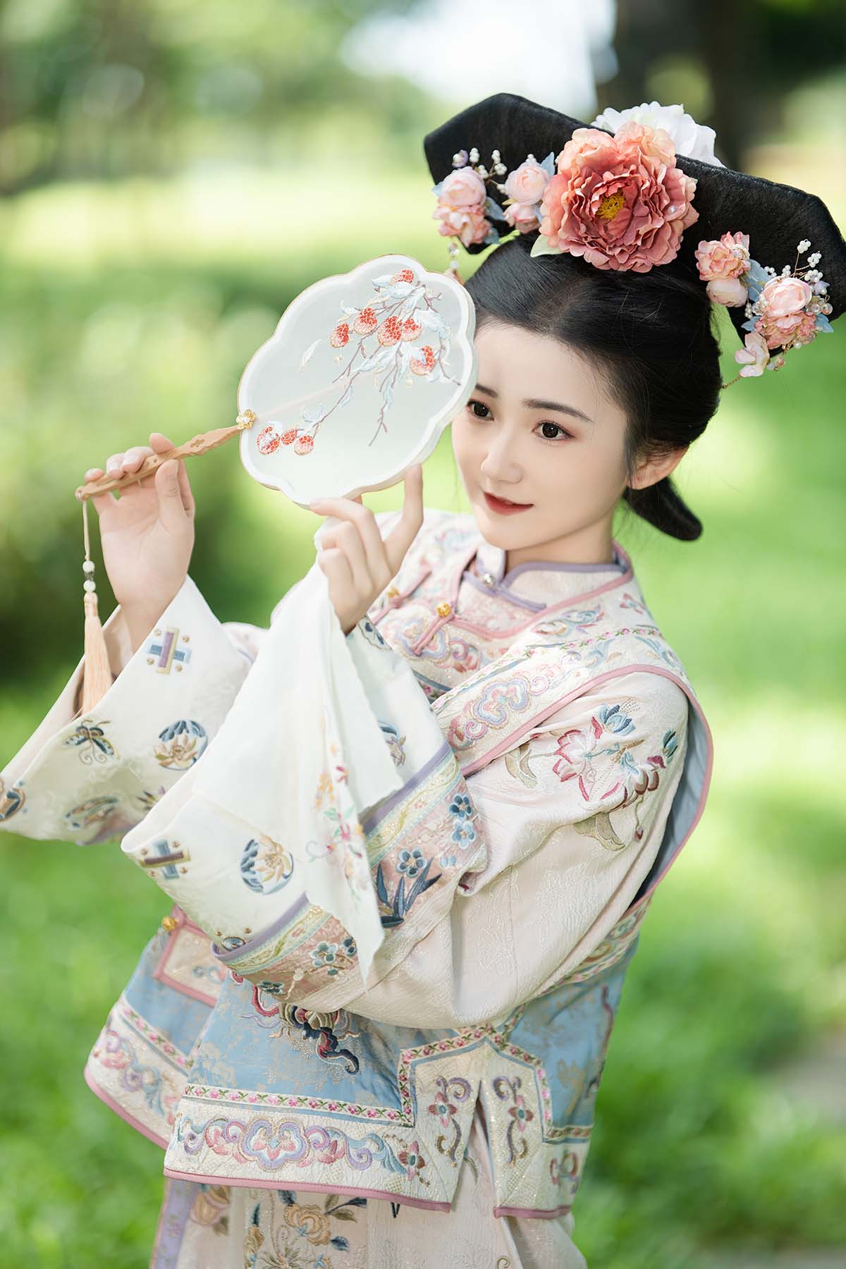 [YITUYU艺图语]2025.01.14 活泼的格格 蛋糕的蛋蛋 YITUYU艺图语-第2张