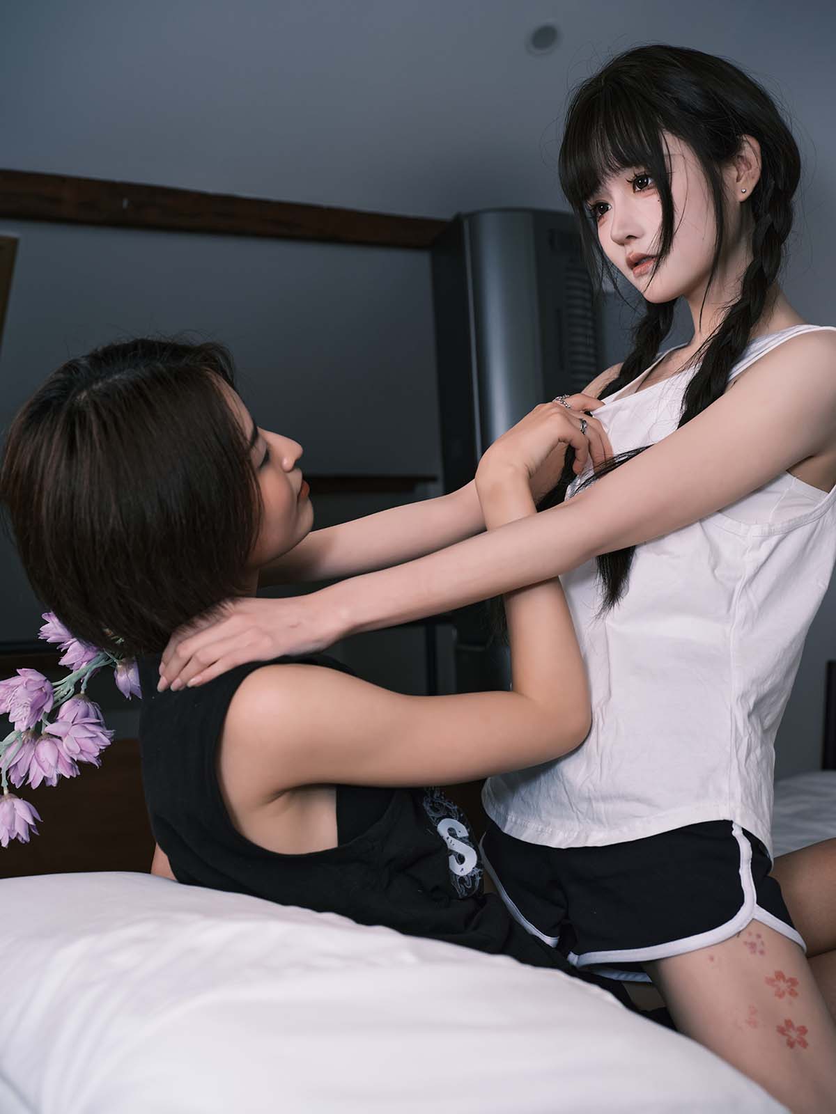 [YITUYU艺图语]2025.01.24 少女闺房中的打闹 孟程程 YITUYU艺图语-第2张