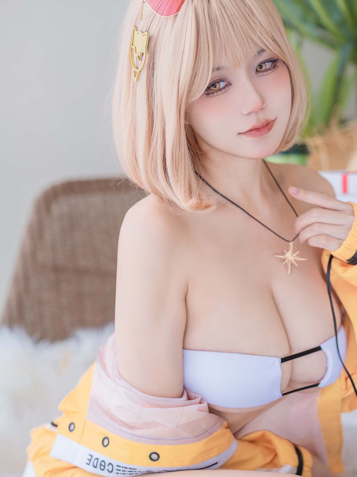 小仓千代w – 11月红 Cosplay-第1张