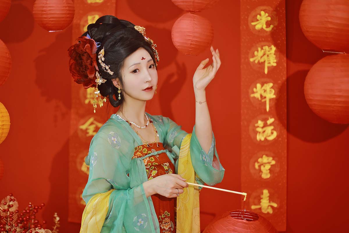 [YITUYU艺图语]2025.01.31 烟火年年 李猜 YITUYU艺图语-第2张