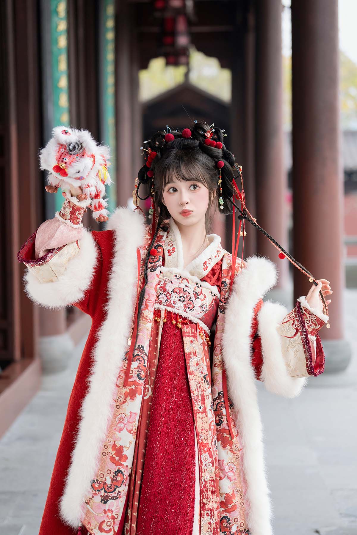[YITUYU艺图语]2025.02.04 穿汉服过新年 夏芋小年 YITUYU艺图语-第1张