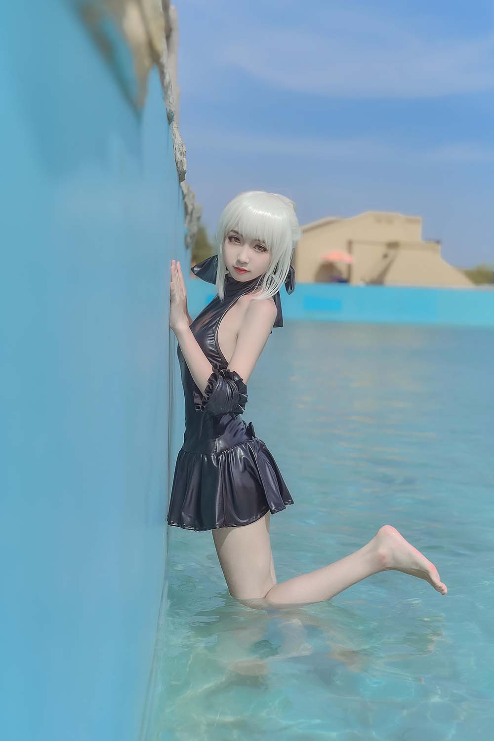 这个泡泡就是逊啦 – 黑saber泳装 Cosplay-第1张