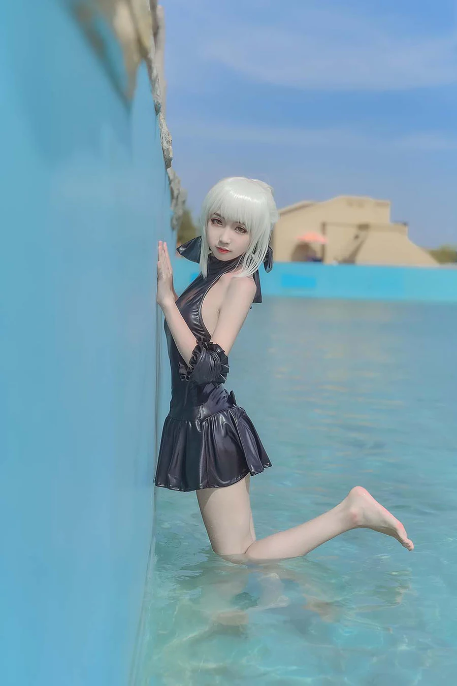 这个泡泡就是逊啦 – 黑saber泳装 Cosplay-第1张