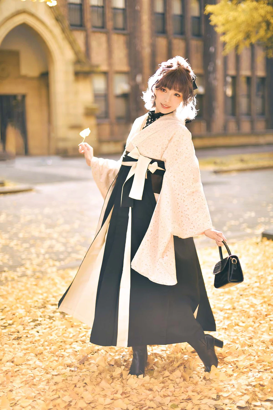 Ely_eee(ElyEE子) – Ginkgo Hakama Cosplay-第1张