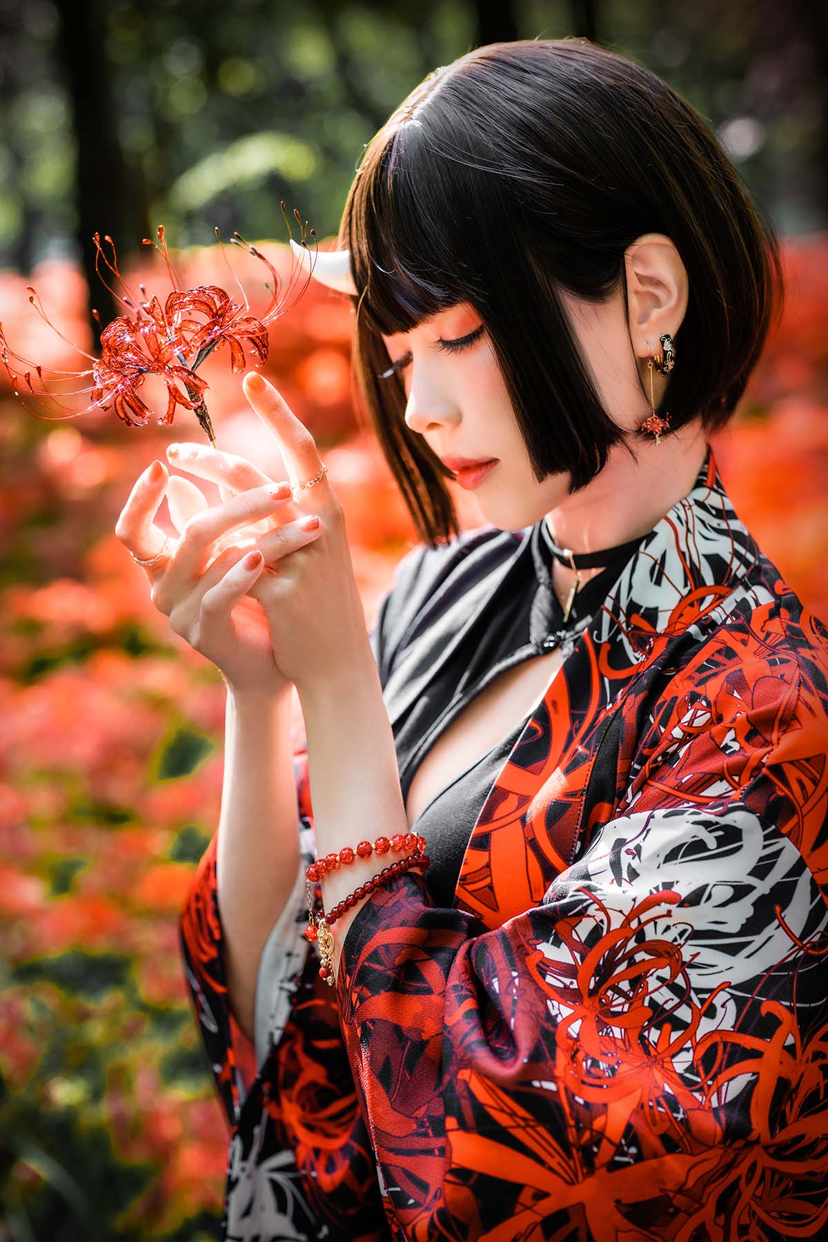 Ely_eee(ElyEE子) – Red Higanbana 殷紅彼岸 Cosplay-第1张