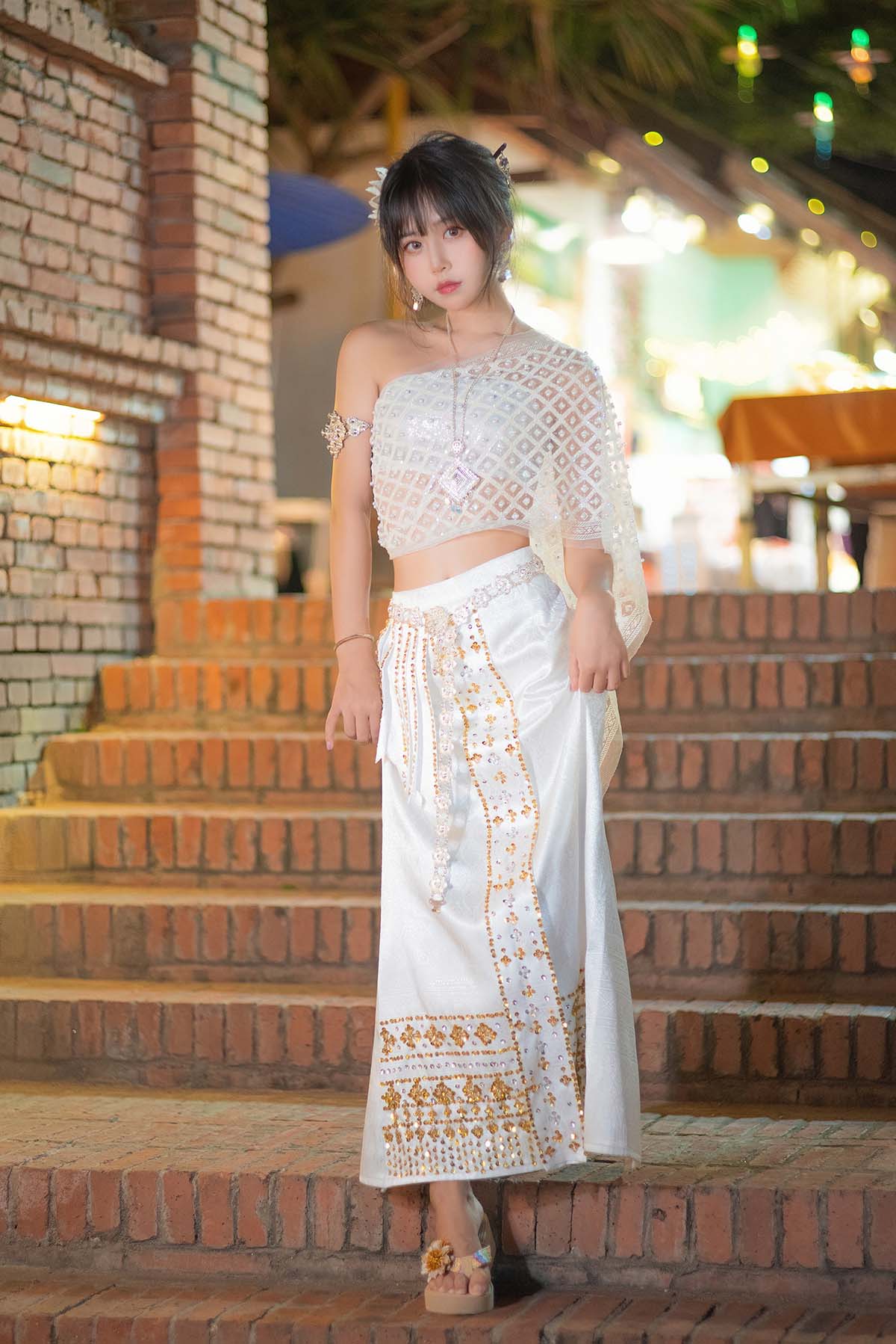 萌芽儿o0 – 西双版纳 傣服 银 Cosplay-第1张