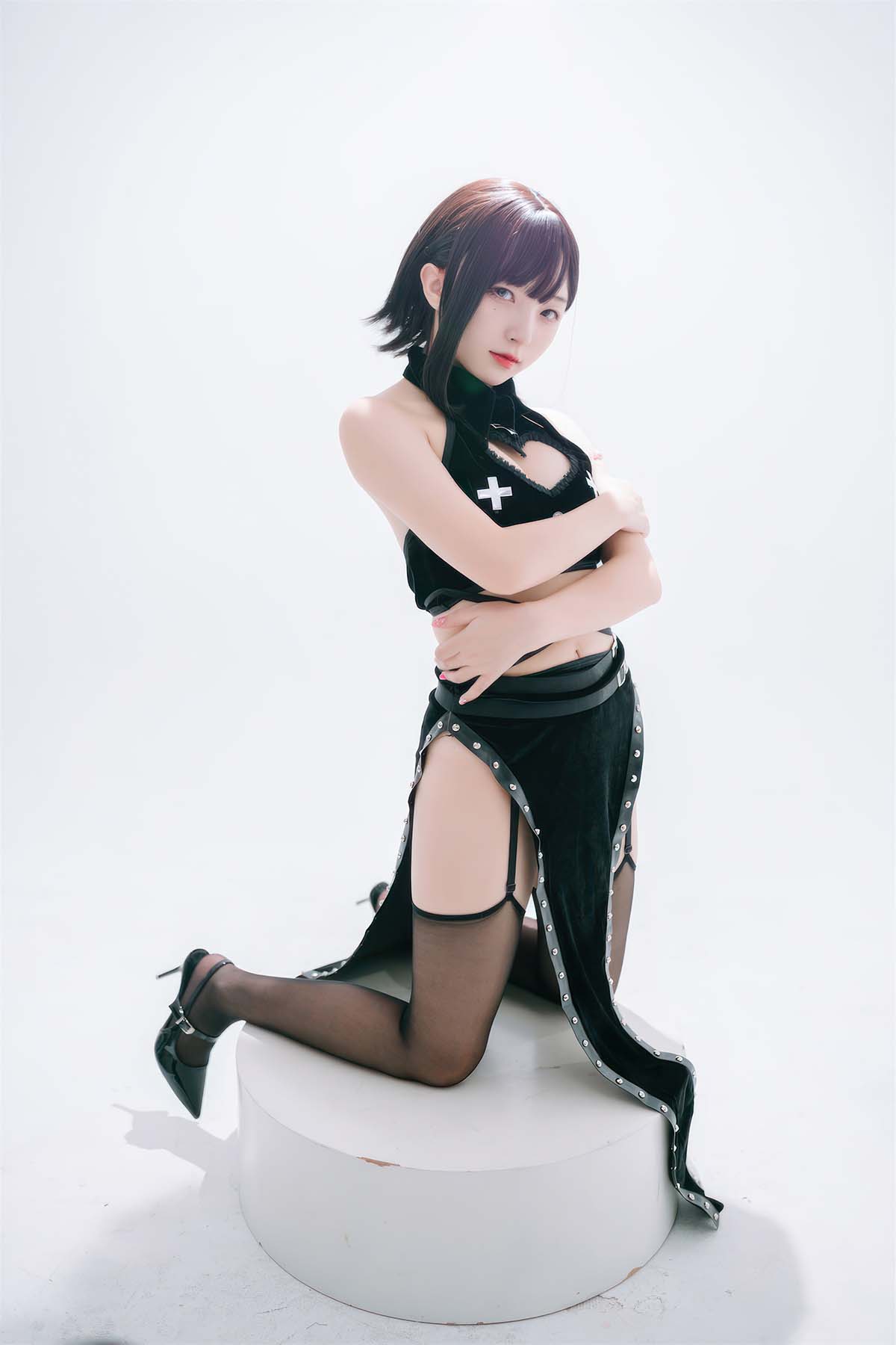 花铃 – 吊带袜修女 Cosplay-第1张