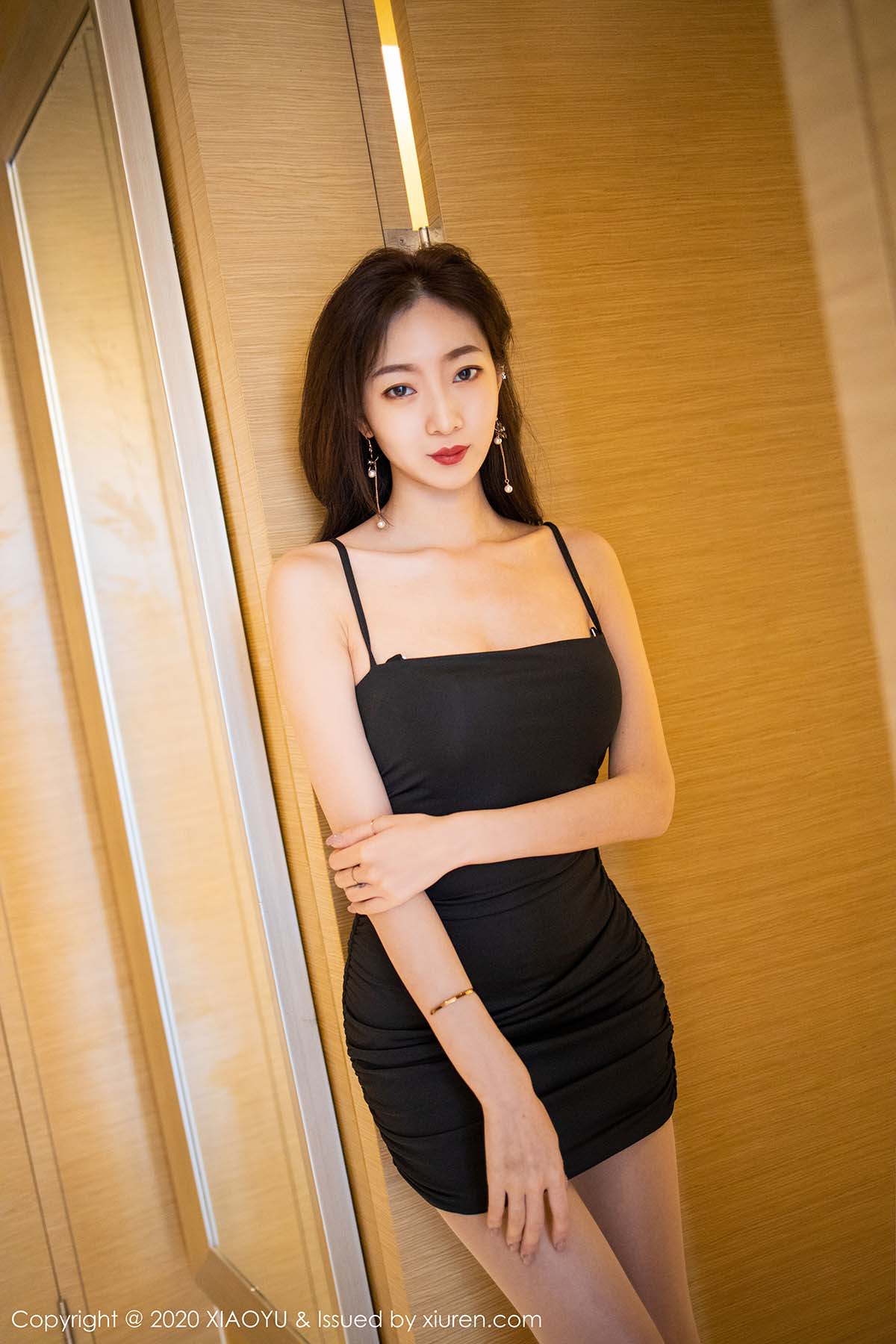 [XIAOYU语画界]YU20200120VOL0240 2020.01.20 VOL.240 曼妙有致娇躯美臀呈现 安琪Yee XIAOYU语画界-第2张