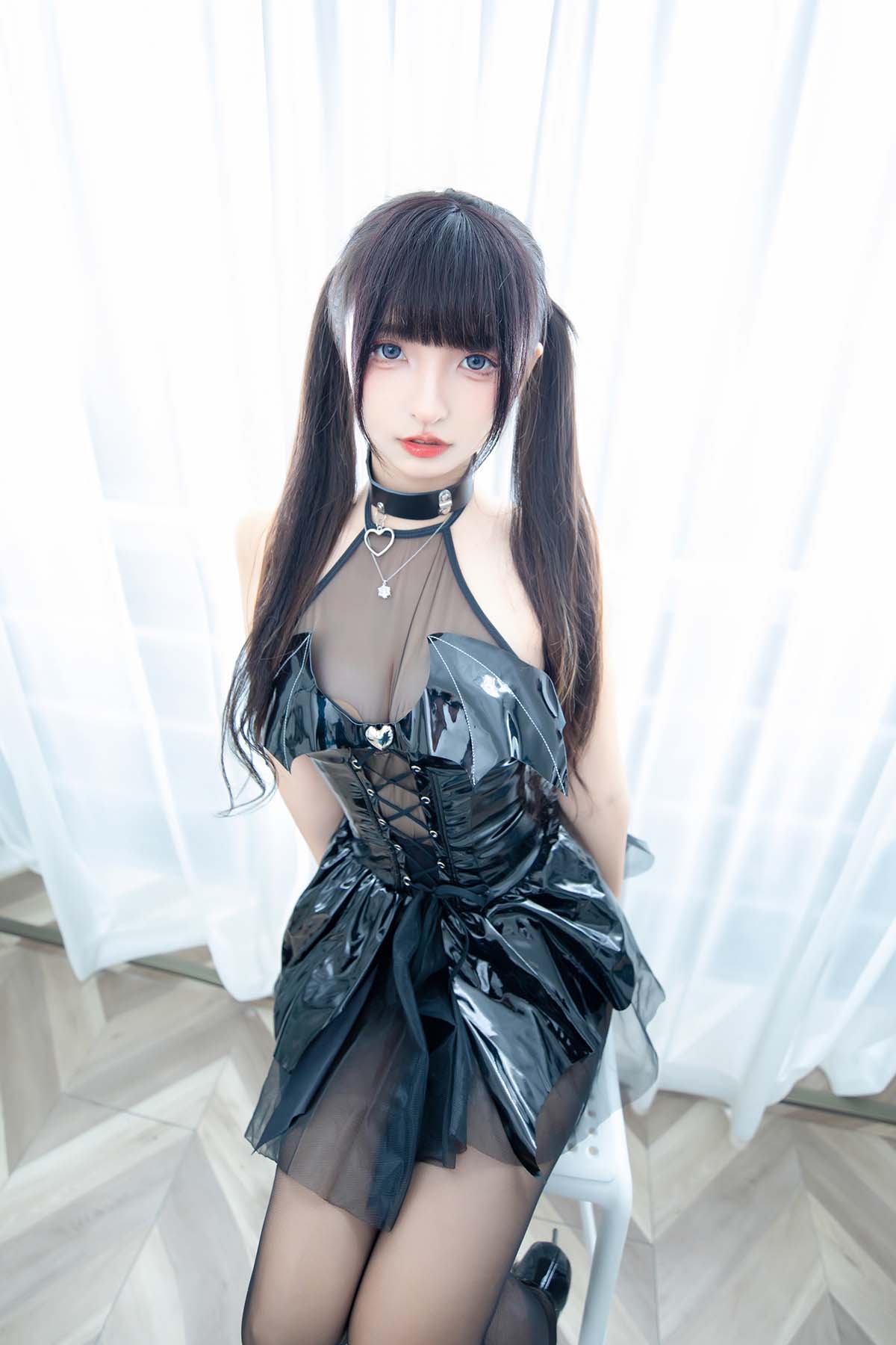 神楽板真冬 – 裤袜小恶魔 Cosplay-第1张