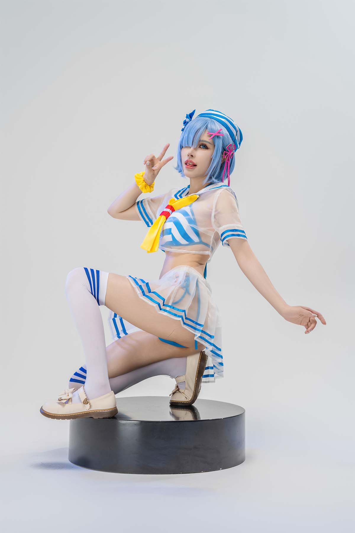 鹿八岁 – Re：从零开始的异世界生活 蕾姆 Cosplay-第1张