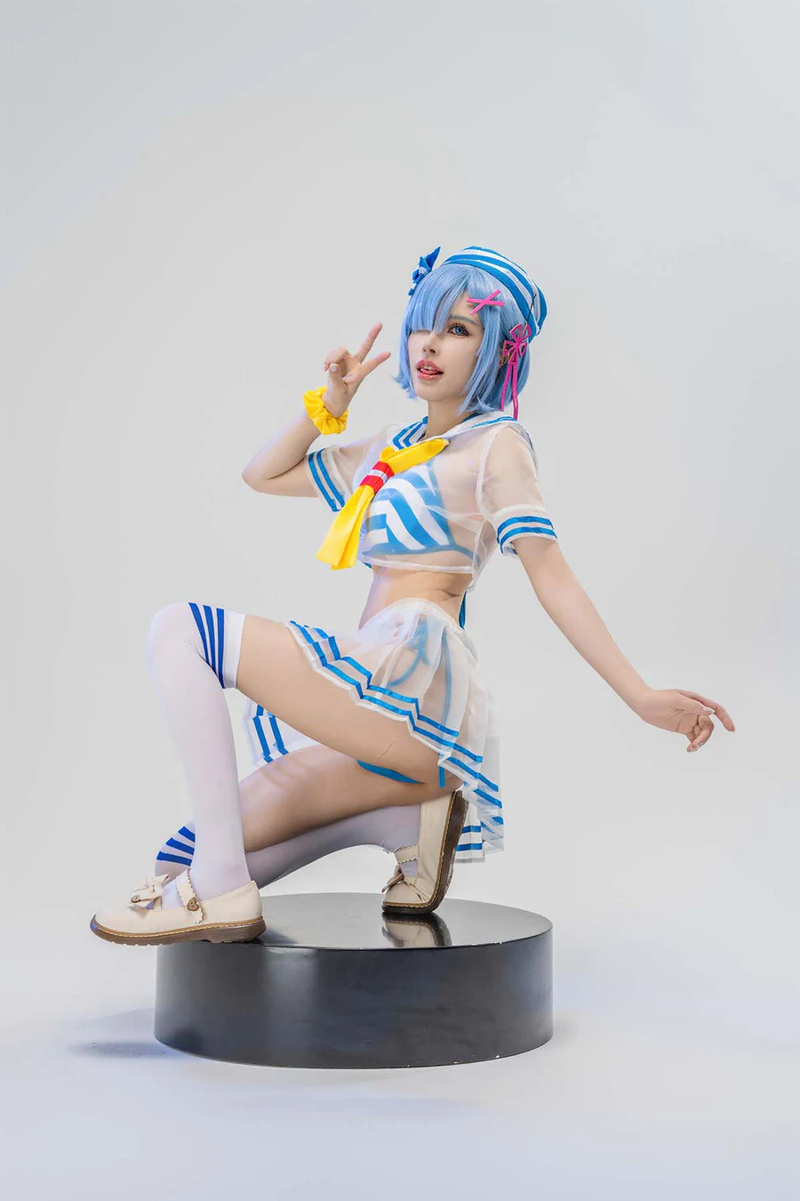 鹿八岁 – Re：从零开始的异世界生活 蕾姆 Cosplay-第1张