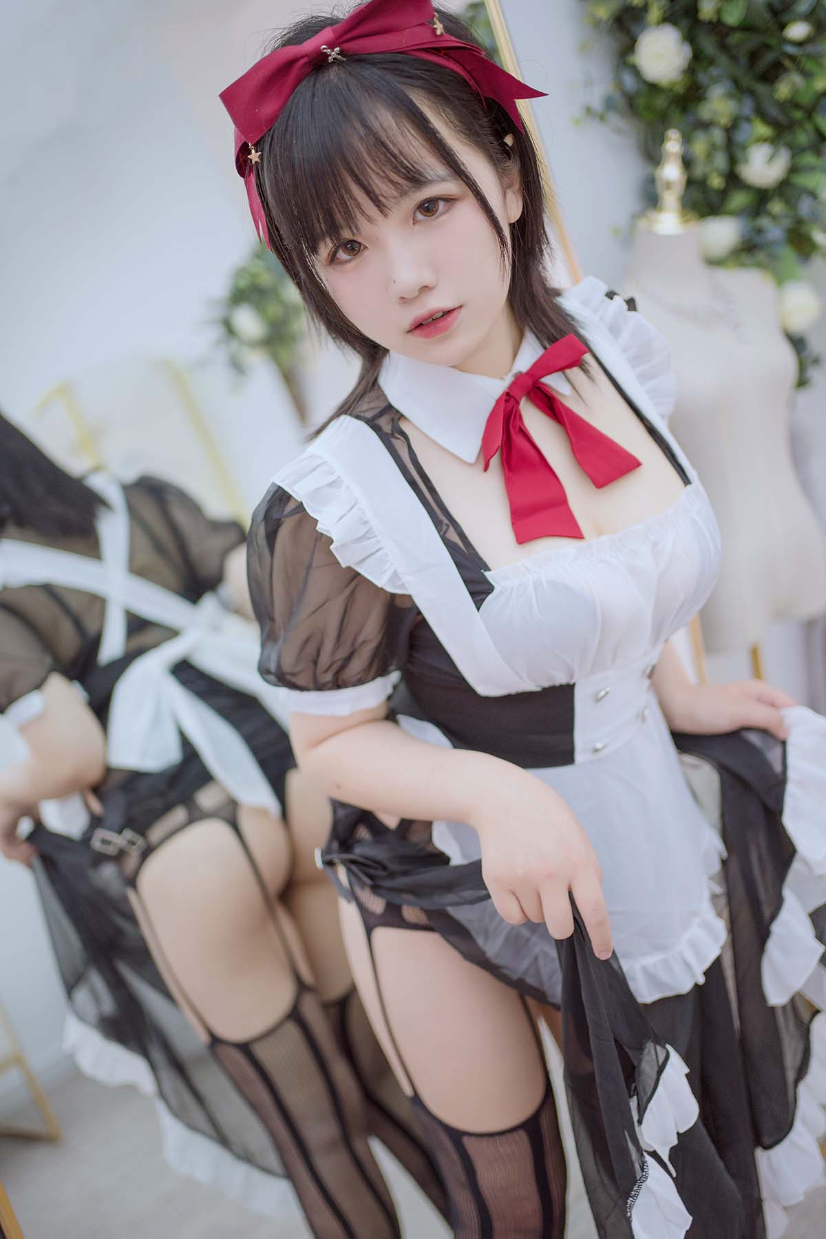 阿半今天很开心 – 透明女仆 Cosplay-第1张