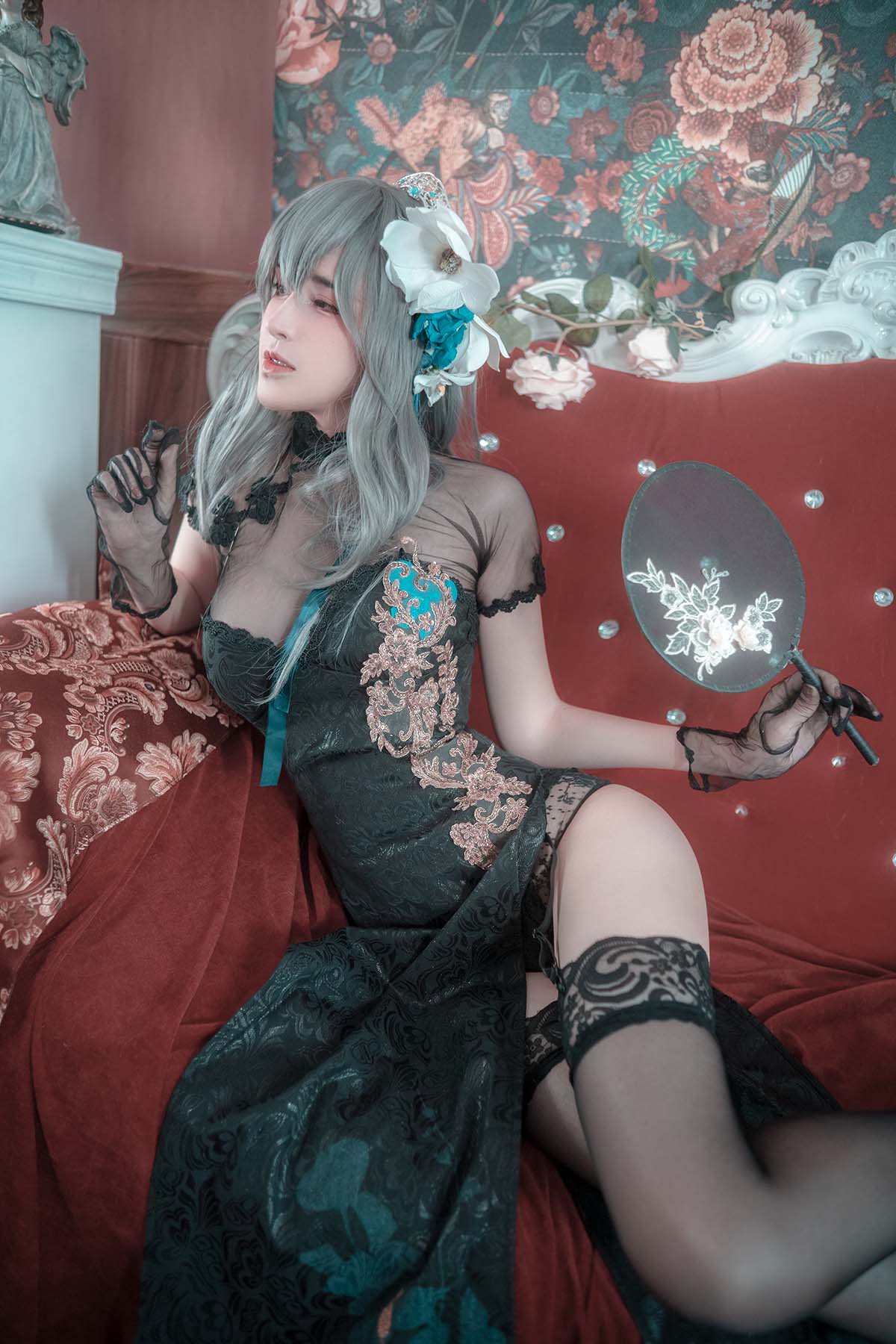 鹿八岁 – 碧蓝航线 路易九世 Cosplay-第1张