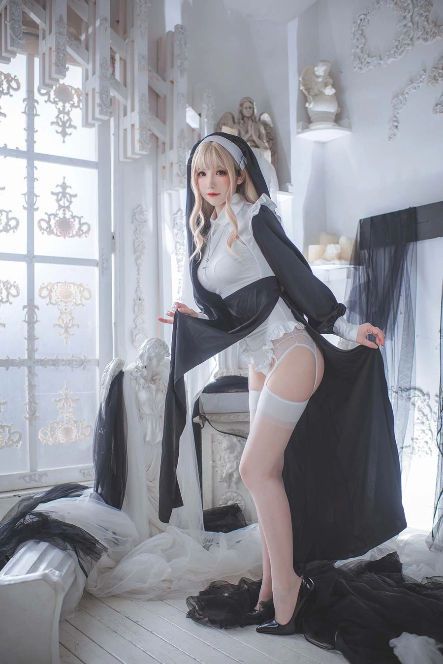 Coser衣衣 – 修女 Cosplay-第1张