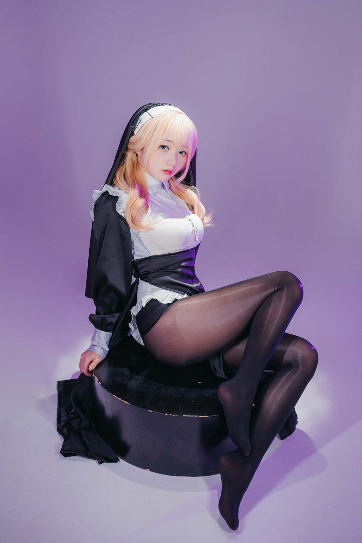 花铃 – 圣堂修女 Cosplay-第1张