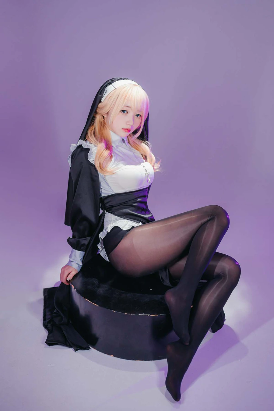 花铃 – 圣堂修女 Cosplay-第1张