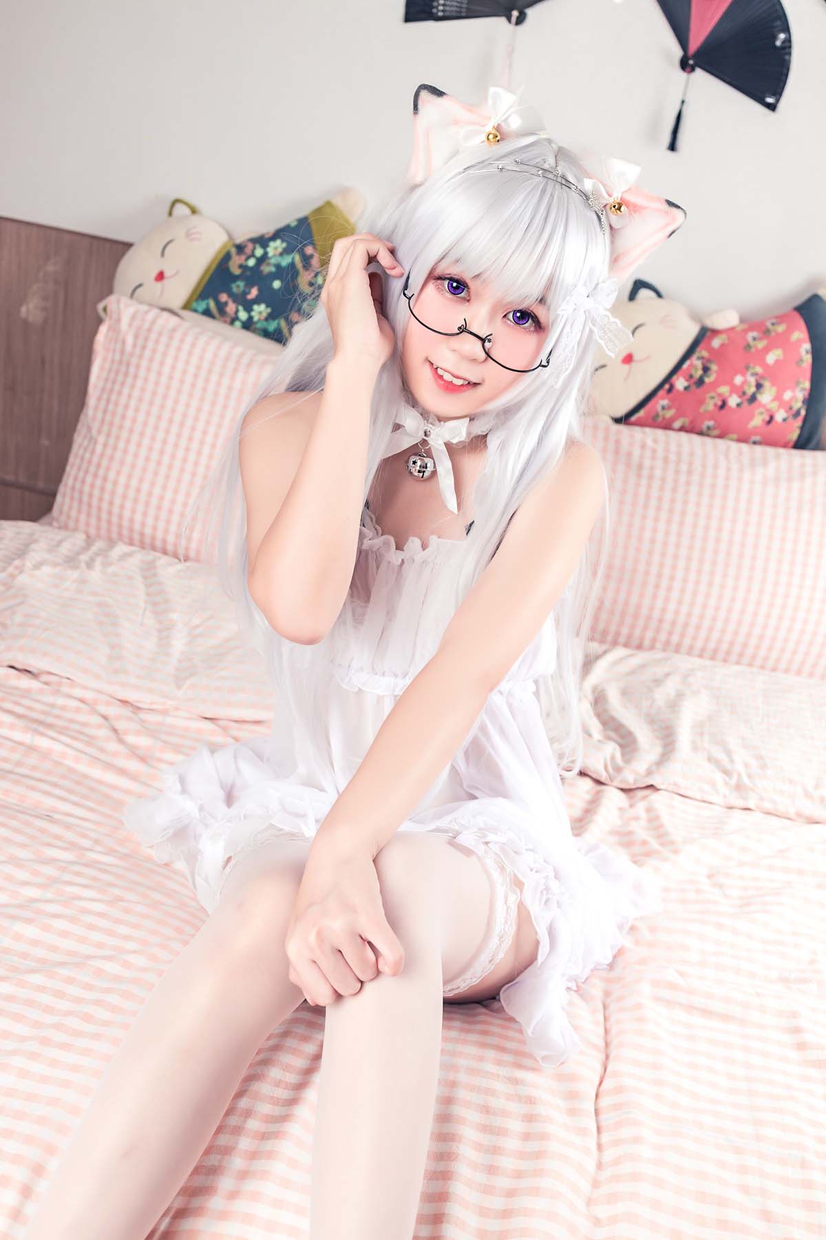 流年不停_w – 白色睡衣 Cosplay-第1张
