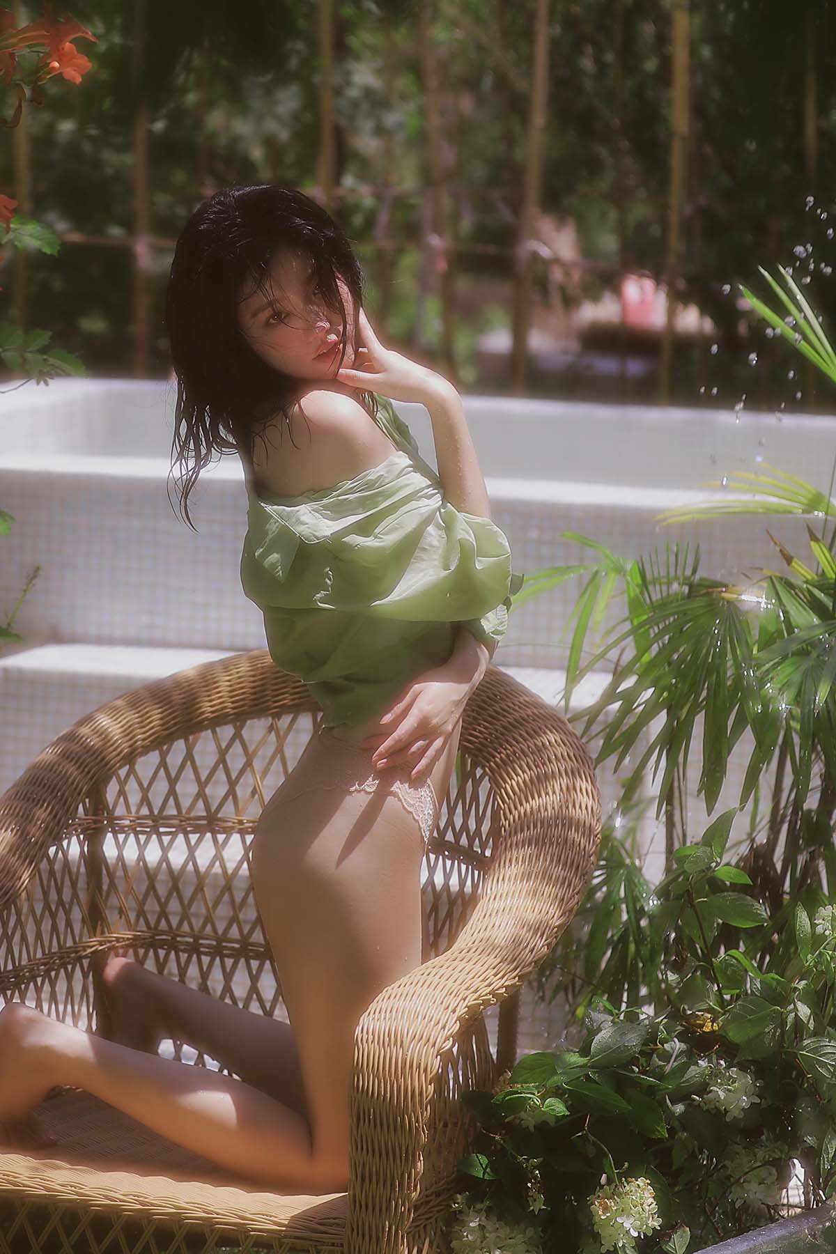桃良阿宅 – 绿意 Cosplay-第1张