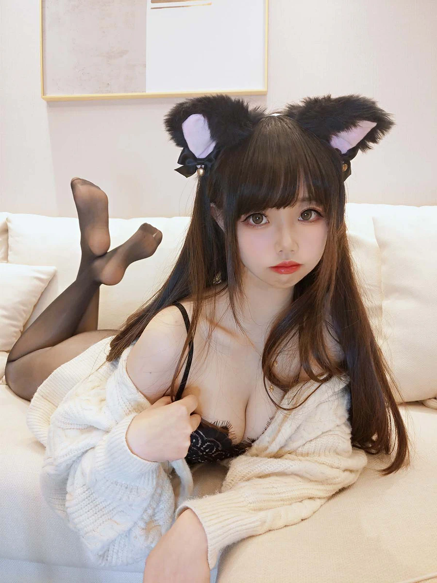 雪琪 – 油亮黑丝太太 Cosplay-第1张