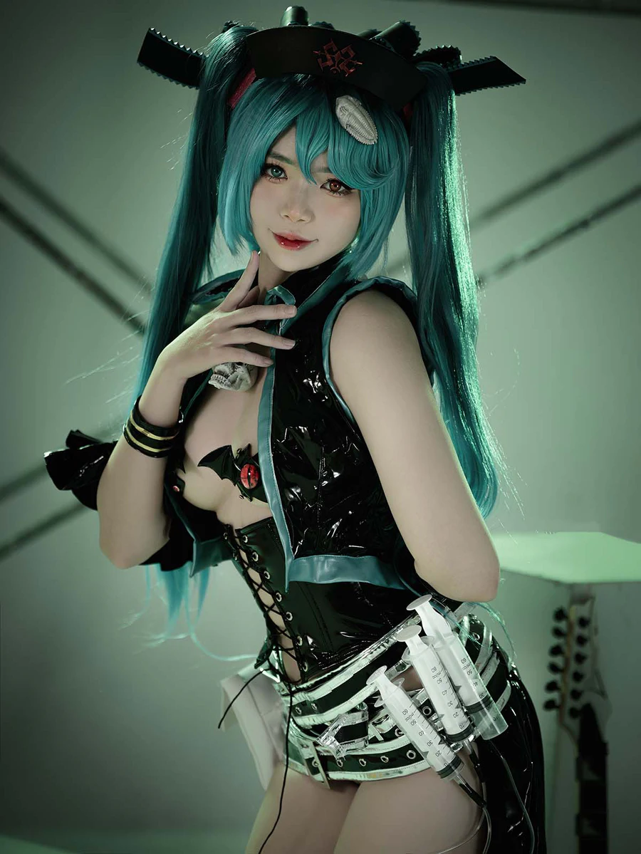 ZinieQ – Calne Ca Cosplay-第1张