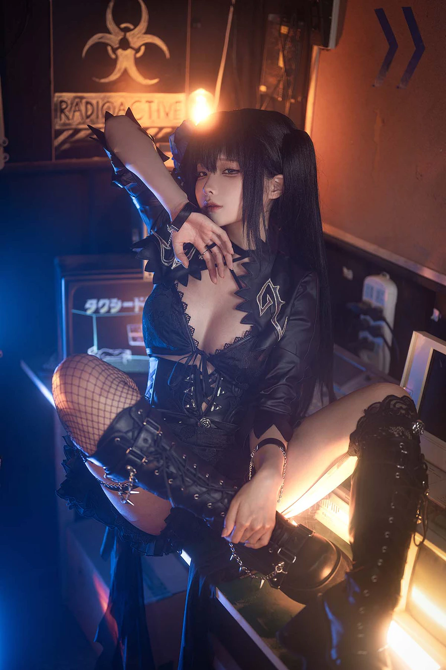 蠢沫沫 – 黑岩射手 Cosplay-第1张