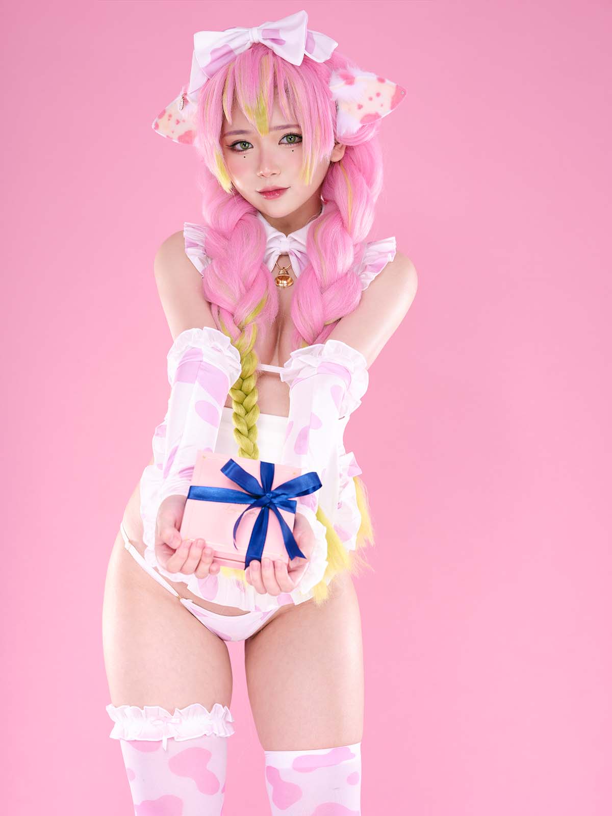 ZinieQ – Demon Slayer Mitsuri Kanroji Valentine Cosplay-第1张