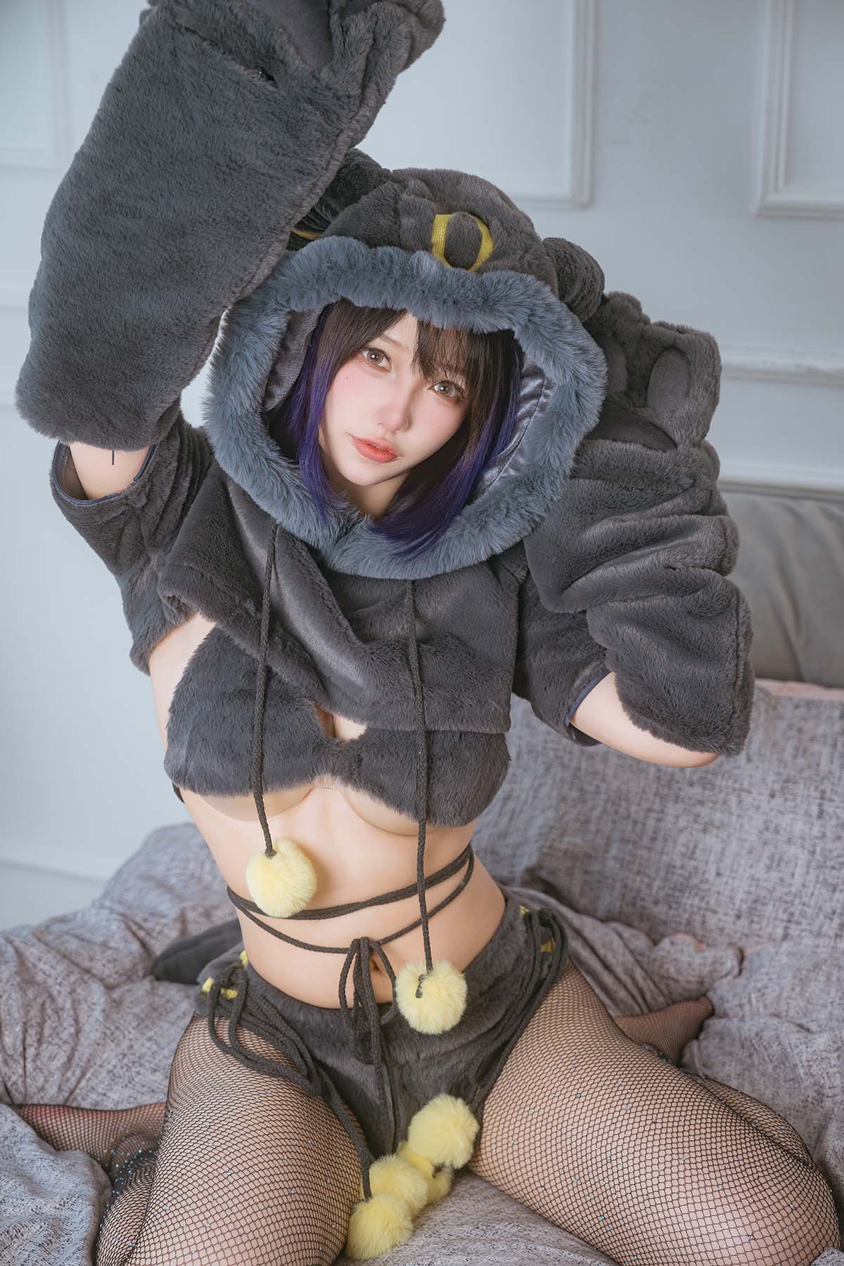 狐洛洛子 – 月之伊布 Cosplay-第1张