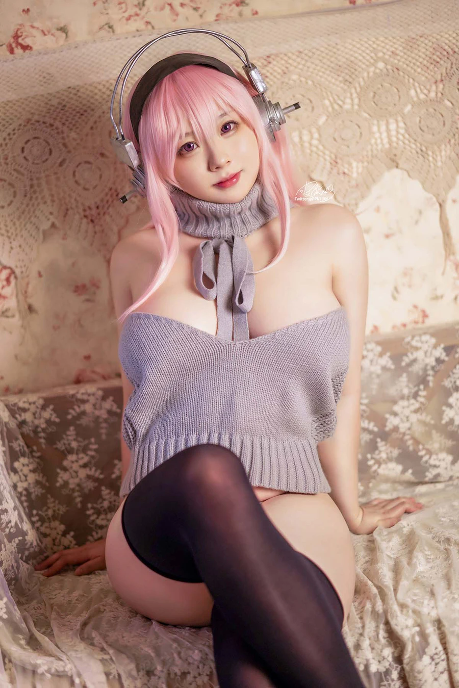 皮皮奶可可爱了啦 – 超级索尼子 露背毛衣 Cosplay-第1张