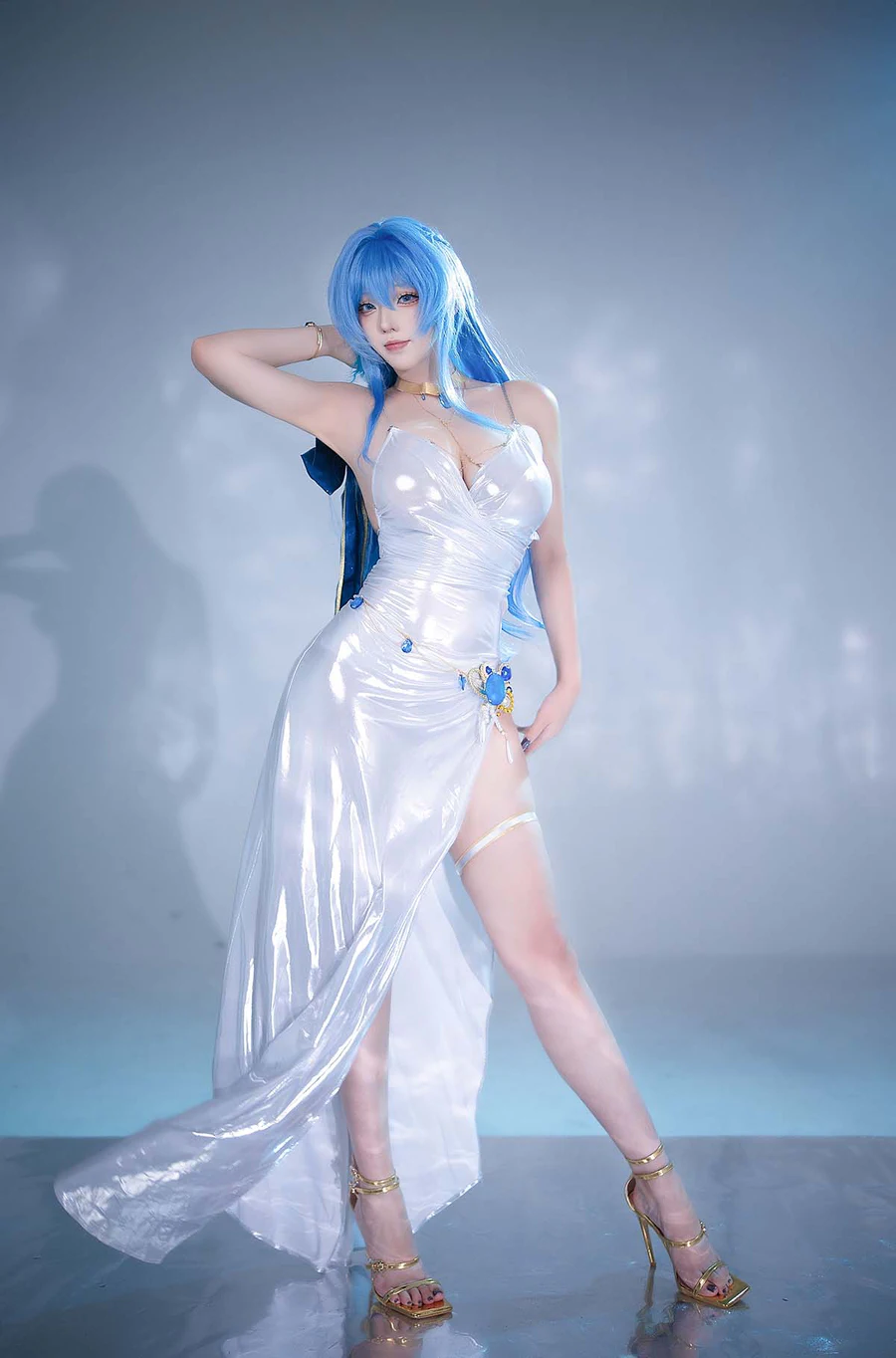 菌烨tako – 海伦礼服 Cosplay-第1张