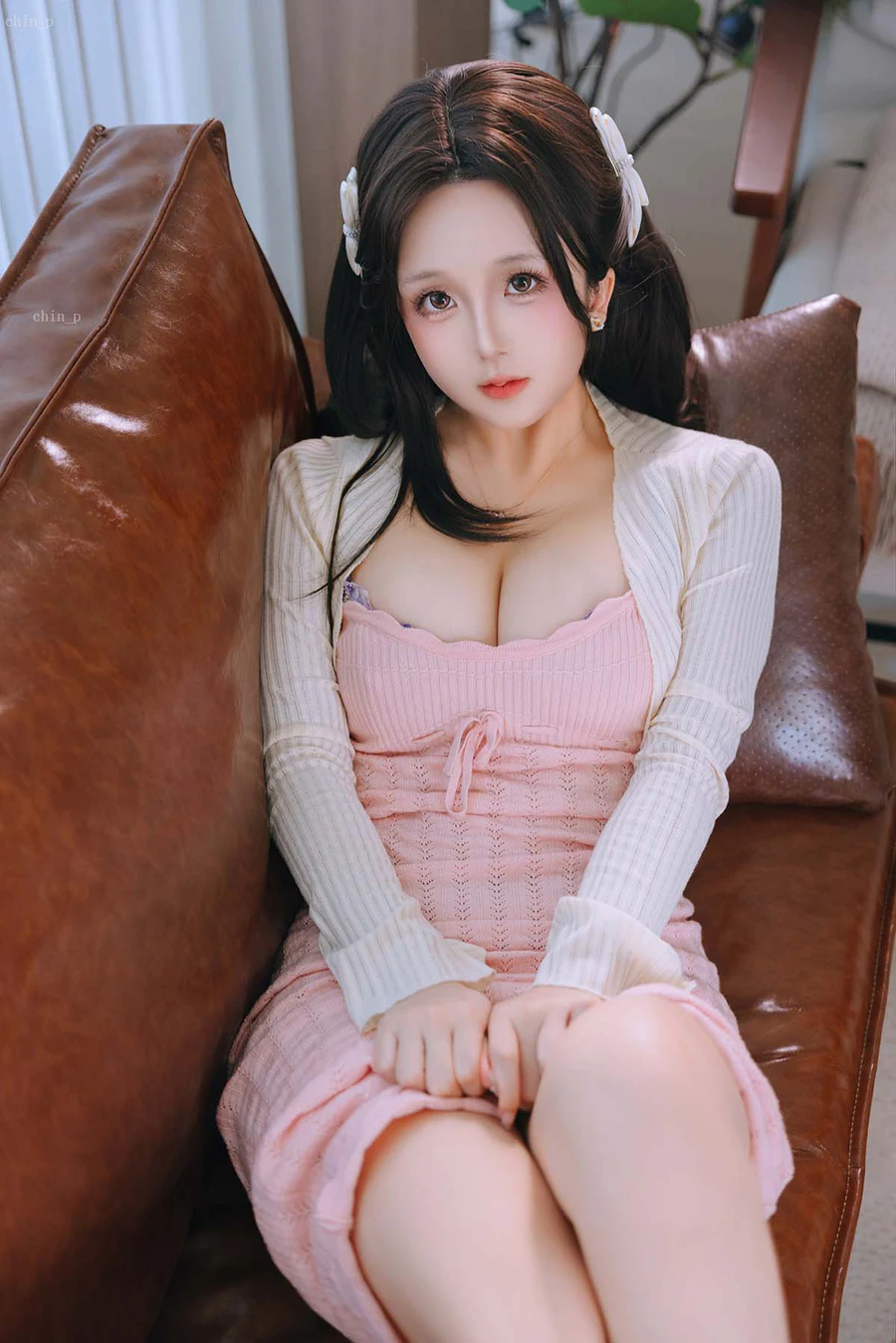 日奈娇 – 钢琴老师 Cosplay-第1张