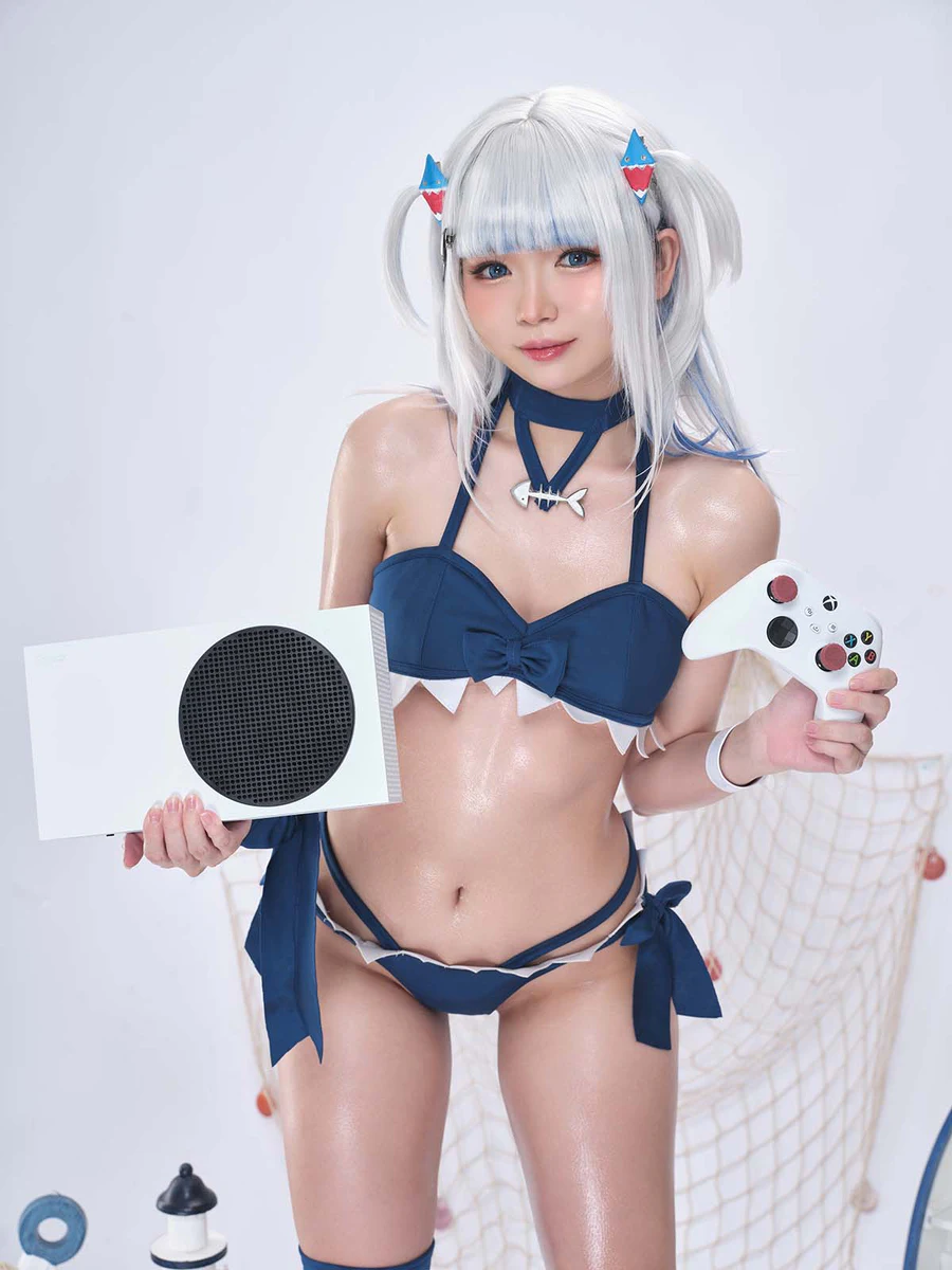 ZinieQ – Hololive Gawr Gura Swimsuit Cosplay-第1张