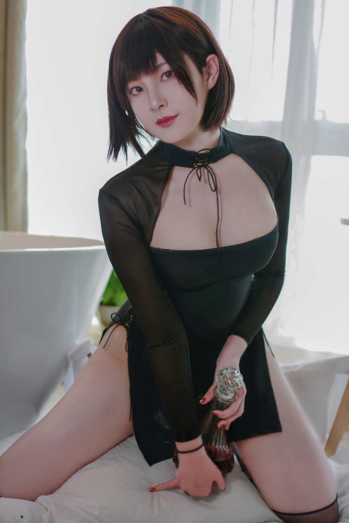 Natsuko夏夏子 – 开胸旗袍 Cosplay-第1张